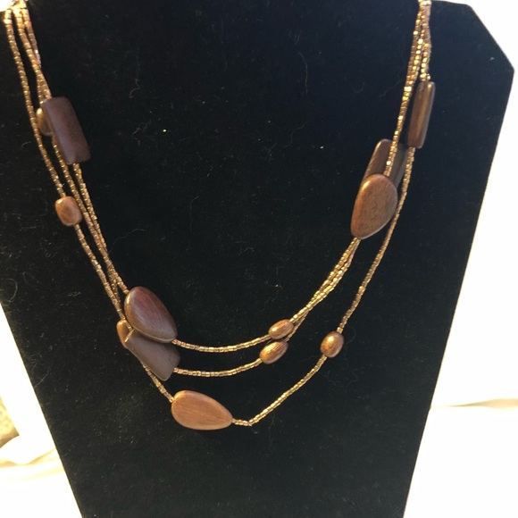 Multi layered brown bead and stone Macy’s necklace - Picture 3 of 3